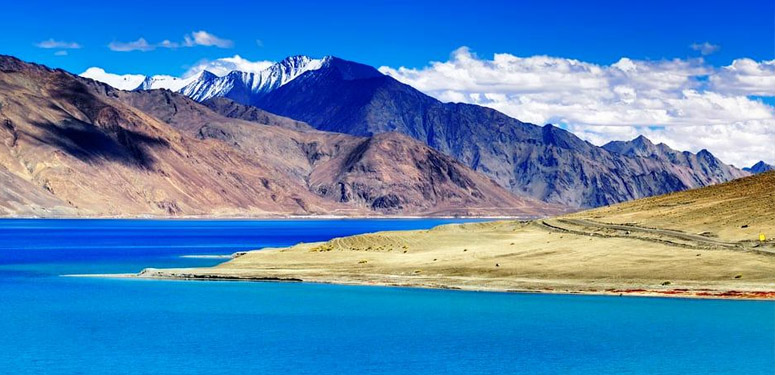 Ladakh & Srinagar Panorama Tour